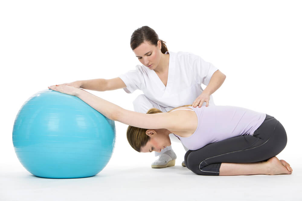 Finding treatment for back pain in Wentzville, MO shutterstock 281518772 back pain treatment