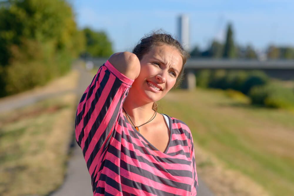 Causes of upper back pain in your right side shutterstock 1155989362 upper back pain
