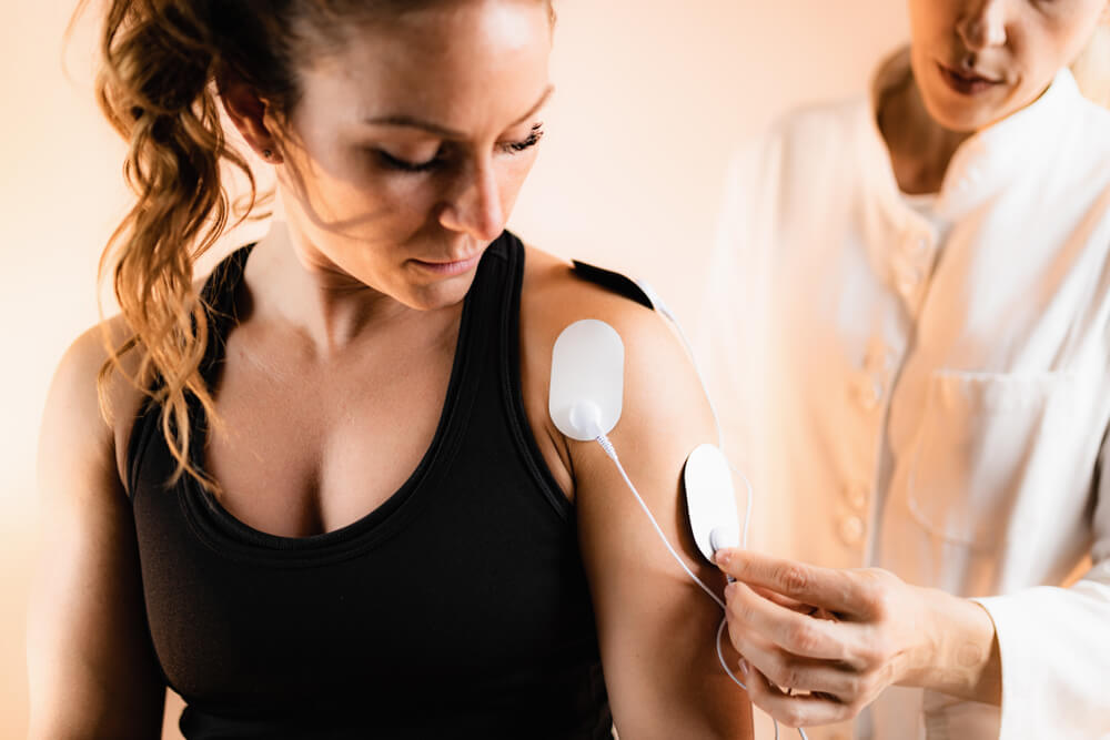 Two therapy methods for frozen shoulder pain down the arm shutterstock 1474240133 frozen shoulder pain down the armfrozen shoulder pain down the arm