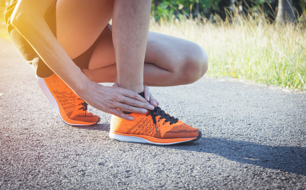 Do you have ankle pain when walking but there’s no swelling?