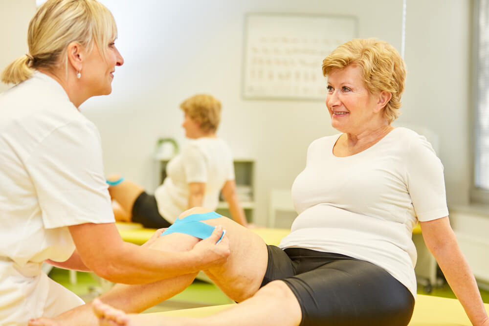 How physical therapy for knee arthritis can help with the pain and stiffness
