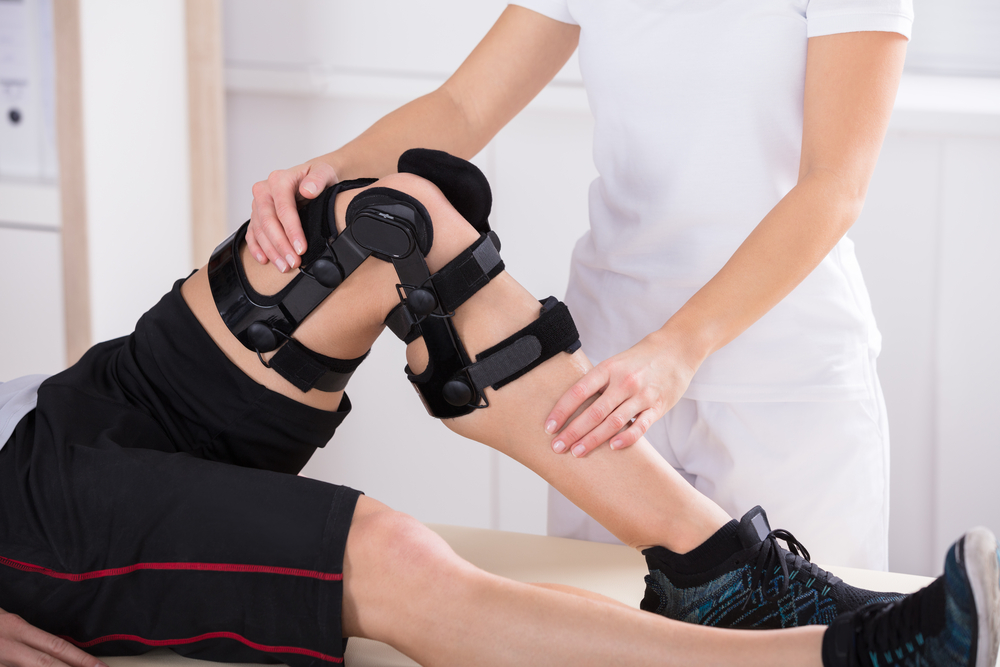 How can physical therapists help with injuries not covered by workers’ compensation?