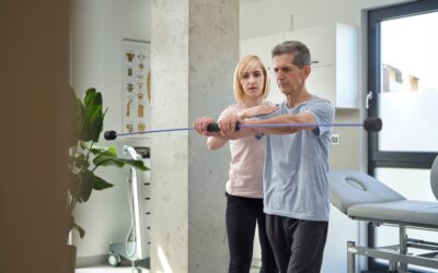 3 ways Parkinson’s physical therapy aims to help you