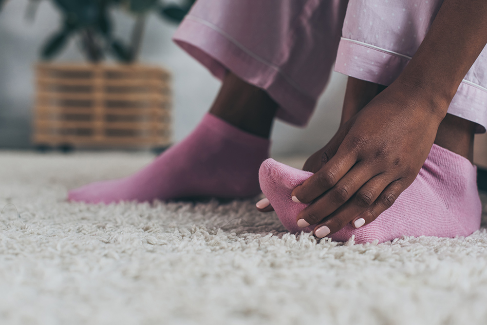 sudden foot pain without injury: causes and treatment options foot pain