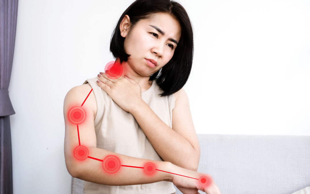 4 symptoms that may indicate a pinched nerve in the arm